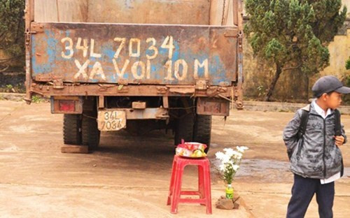 be 12 tuoi bi voi dam chet: boi thuong toi da 70 trieu hinh anh