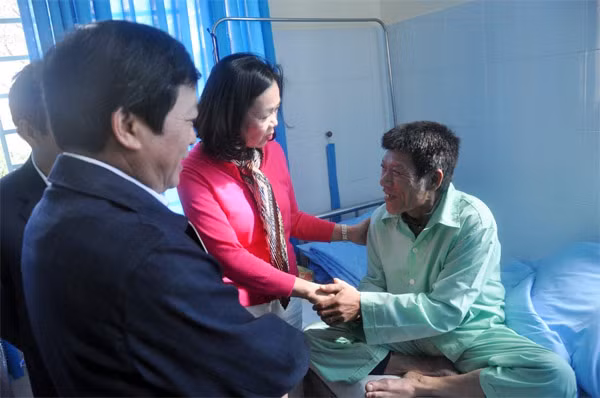 Hiện sức khỏe và tinh thần của 12 nạn nhân đã ổn định.