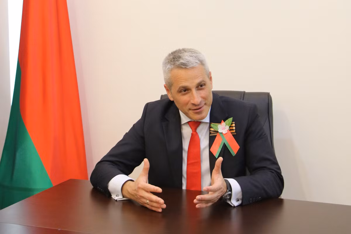 Kinh te, thuong mai la trong tam va dong luc thuc day quan he Viet Nam - Belarus