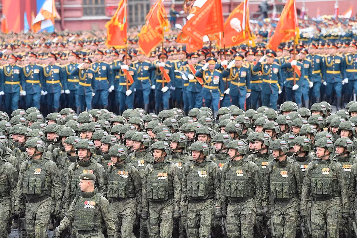 Viet Nam lan dau tham du le duyet binh Ngay Chien thang tren Quang truong Do-Hinh-66