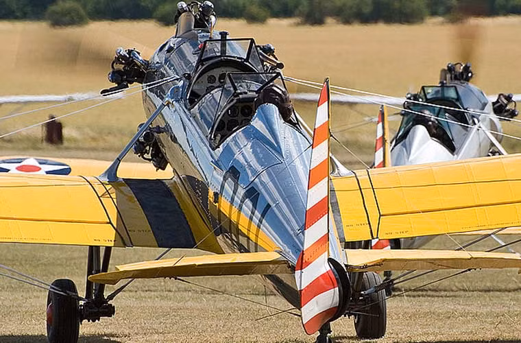 Làm nhiệm vụ huấn luyện phi công, vì vậy chiếc PT-22 được bố trí 2 buồng lái cho phi công học viên và giảng viên. Hiện chưa rõ thời điểm xảy ra vụ tai nạn, ngôi sao điện ảnh Harrison Ford ngồi ở vị trí số 1 hay số 2.