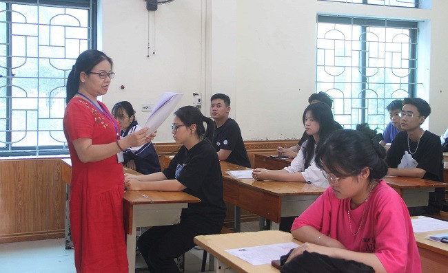 Hon 36.000 thi sinh Nghe An buoc vao ky thi tot nghiep THPT