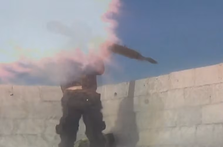 Trong các cuộc thử nghiệm tại Nga, súng chống tăng RPG29 có khả năng phá hủy hoàn toàn T-72, T-80, gây hư hại nặng cho cả T-90. Một thử nghiệm năm 1999 của Nga cho kết quả: RPG-29 xuyên thủng giáp trước của T-80U tại 3/5 phát bắn (xuyên cả 5 lần nếu chiếc T-80 không trang bị giáp phản ứng nổ), với T-90 con số này cũng là 3/5 phát bắn.