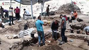 Trong thời kỳ Hồi giáo từ thế kỷ thứ 7 trở đi, tỉ lệ xương lợn tại các địa điểm trong khu vực đã giảm rõ rệt. Điều này phản ánh việc người Hồi giáo kiêng ăn thịt lợn.