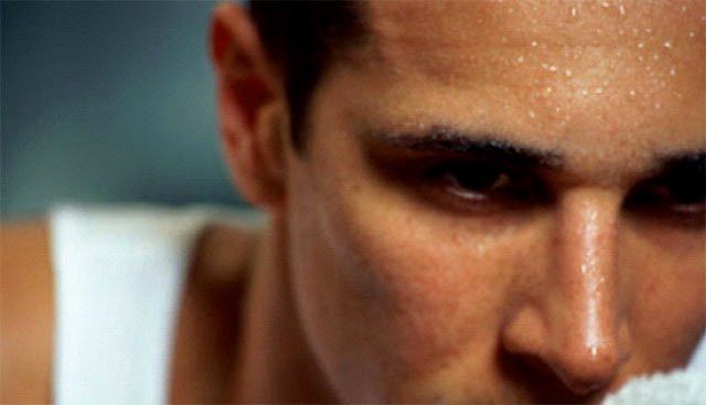 Điều này xuất phát từ việc cơ thể con người thường duy trì thân nhiệt xung quanh ngưỡng 37 độ C.