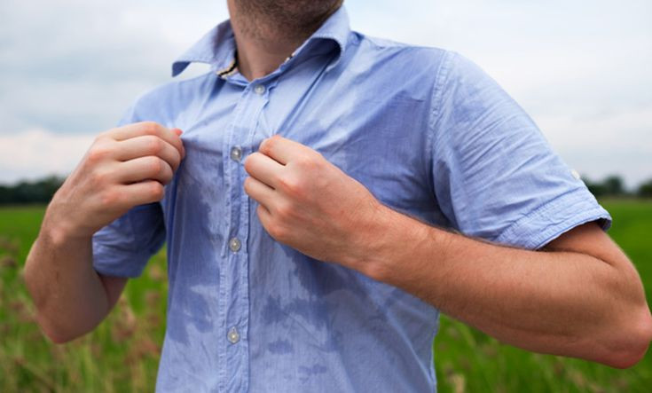 Cục Quản lý Khí quyển và Đại dương (NOAA) cho hay vào những này nắng nóng, da của nhiều người sẽ trở nên ướt dính.