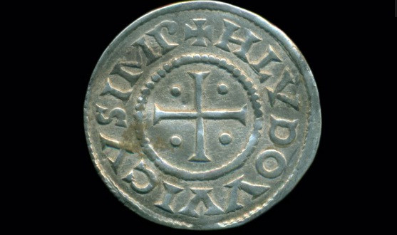 Vương triều Carolingian được sáng lập bởi nhà vua người Frank Charlemagne (hay còn gọi Charles Đại đế).