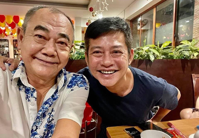 NSND Việt Anh khoe ảnh hội ngộ cùng đàn em Tấn Beo.