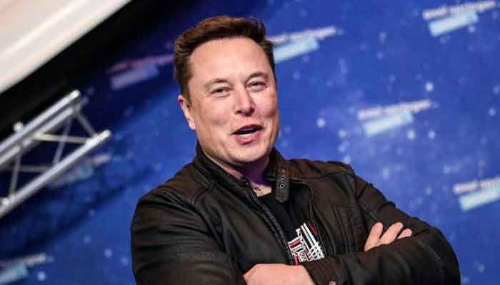 Starlink của tỷ phú Elon Musk hiện là một trong số những chùm vệ tinh tầm thấp lớn nhất thế giới. Amazon của Mỹ và OneWeb của Anh là những đối thủ cạnh tranh trực tiếp với Starlink của SpaceX.