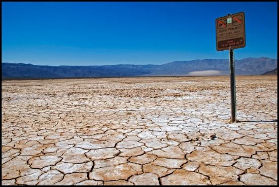Do vậy, thung lũng Chết Death Valley là một trong những nơi nóng nhất trên thế giới không có người sinh sống.