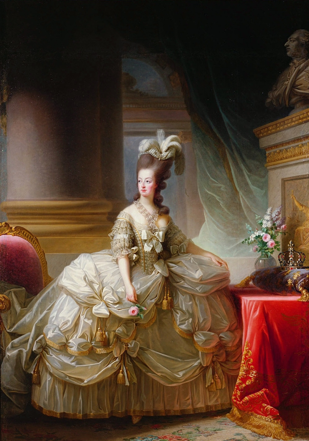 Lối sống phóng túng của hoàng hậu Marie Antoinette cũng khiến người dân Pháp bất bình và căm ghét. Nguyên do là bởi để thỏa mãn thú vui của bà và các thành viên hoàng tộc, dân chúng phải nộp nhiều loại thuế hơn. Điều này khiến cuộc sống của người dân ngày càng khốn khổ.