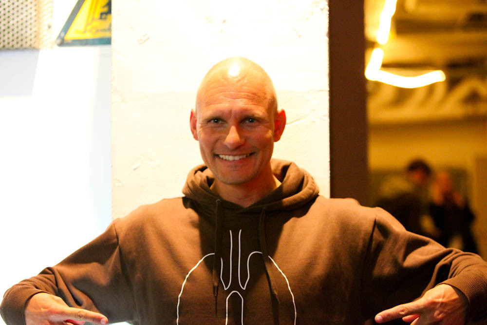 Đến ngày 26/11/2020, "người cá" Severinsen khiến thế giới kinh ngạc khi thực hiện thử thách lặn tại vùng biển ở thành phố La Paz, thuộc bang Baja California Sur, Mexico.