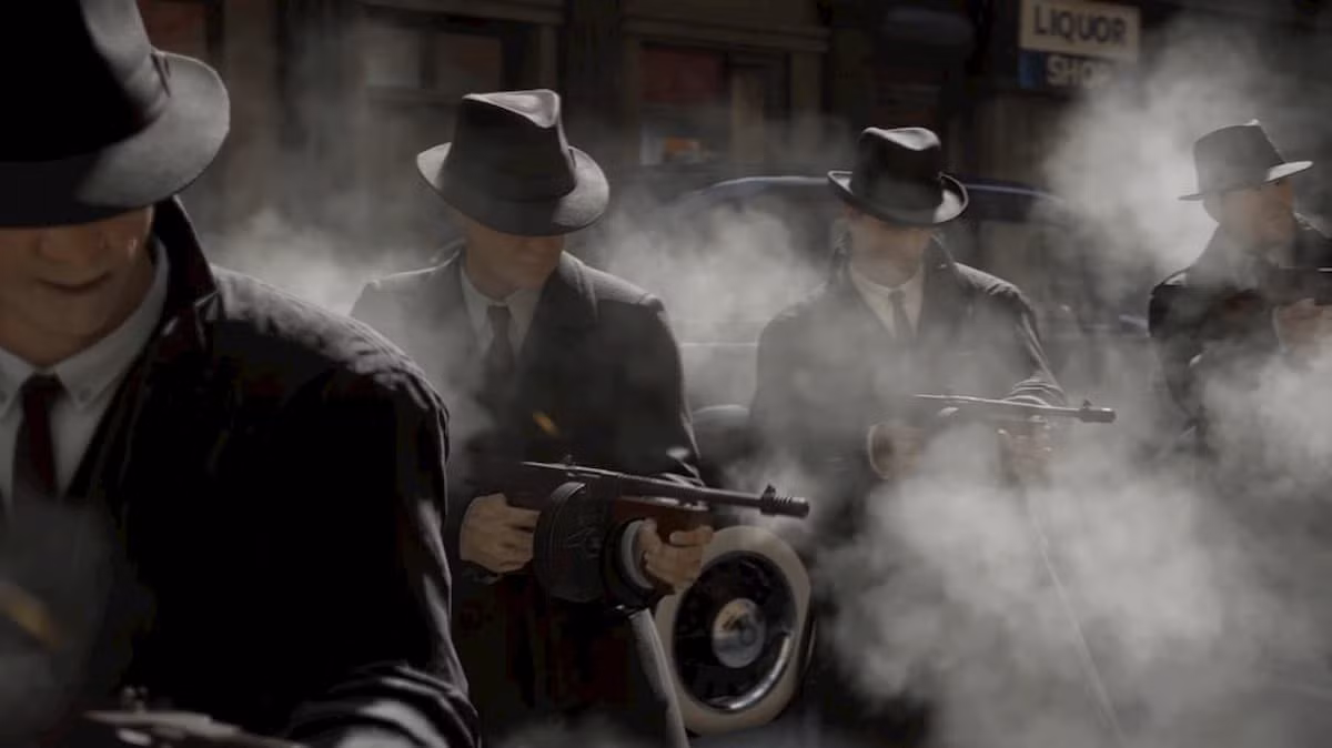 Sau đó, Alexander chuyển về sống ở vùng quê Kurgan. Tại đây, gã kiếm sống bằng công việc đào huyệt. Thế nhưng, gã không làm công việc này bao lâu vì nhàm chán. Vì vậy, Alexander sớm bước chân vào con đường phạm tội và trở thành tên tội phạm hung hãn, độc ác.