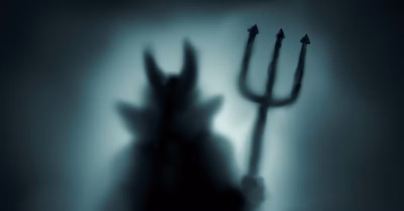 Một số giai thoại thời Trung cổ còn kể rằng, ác quỷ Satan nhập vào cơ thể con người rồi biến họ thành những con rối thực hiện các tội ác như cướp của, giết người.