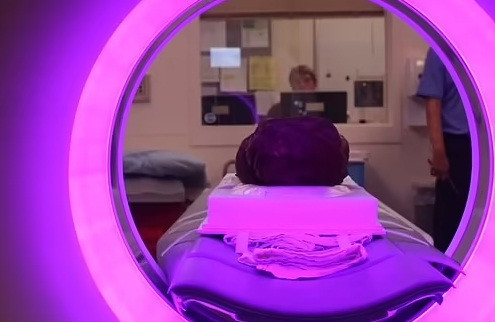 Nhóm nghiên cứu xác ướp linh mục Ankhekhonsu suy đoán ngôi mộ này có thể từng bị những tên trộm mộ làm xáo trộn.