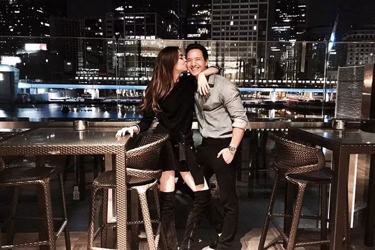 Cho đến nay, Hồ Ngọc Hà và Kim Lý vẫn luôn quấn quýt không rời. Fans hiện mong chờ cái kết đẹp của chuyện tình này.