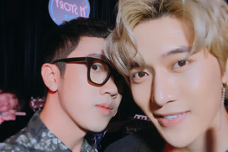 Minh Xù và Châu Đăng Khoa thân thiết ở đời thường.