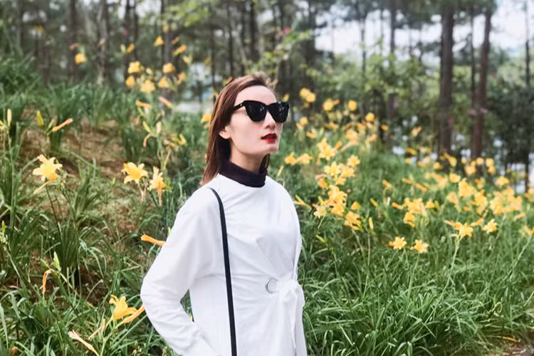 Hot Face sao Việt 24h: Lê Thúy tiết lộ lý do chưa mang bầu. Cô muốn tập trung cho sự nghiệp thêm 1 năm nữa.