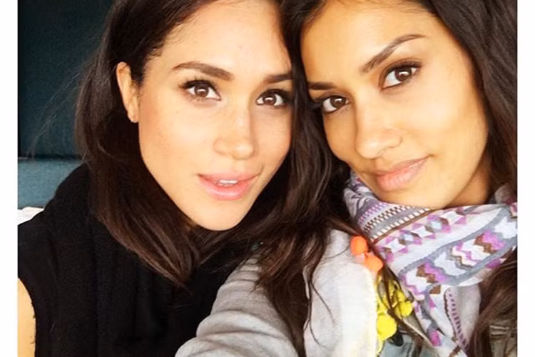 Sau khi công khai chuyện tình cảm với Hoàng tử Harry vào tháng 11/2016, Meghan hạn chế chia sẻ hình ảnh của mình trên trang cá nhân Instagram.