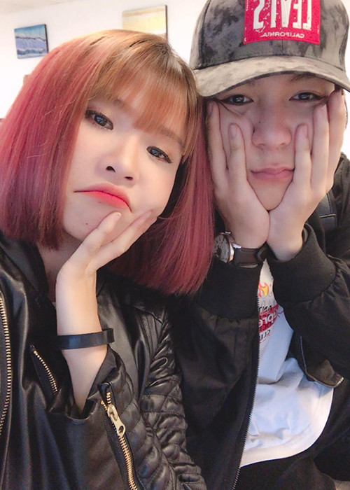 Từ Maldives, đôi vợ chồng son của làng giải trí Việt liên tục cập nhật hình ảnh bên nhau trong chuyến trăng mật.