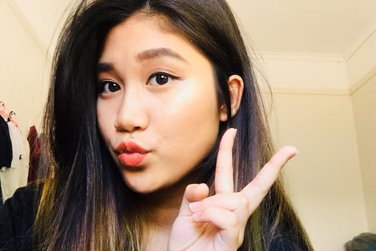 Con gái của Cát Tường có tên thân mật là Na Uy. Năm nay, cô nhóc tròn 15 tuổi và đang du học ở Australia.