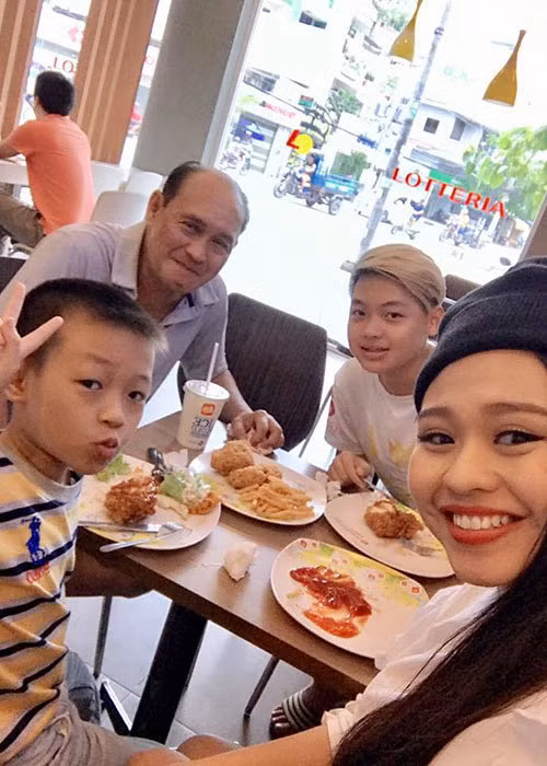 Ngoài Lê Lộc và Duy Phước, Duy Phương còn có 2 cậu con trai với người vợ thứ ba là: Duy Thọ và Duy Bách.