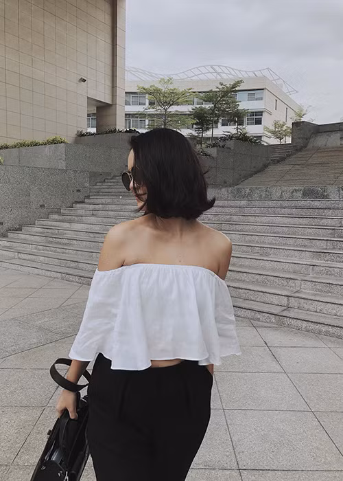 “Gái hai con” Phạm Quỳnh Anh ngày càng đẹp mặn mà.