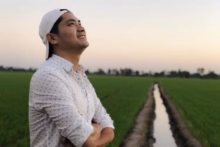 Minh Luân chia sẻ hình ảnh về quê.