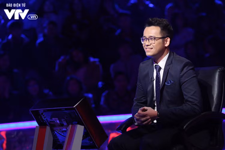 So với Phan Đăng, Đức Bảo có nhiều kinh nghiệm dẫn chương trình hơn khi cả hai cùng tham gia buổi ghi hình thử Ai là triệu phú. Ảnh: VTV