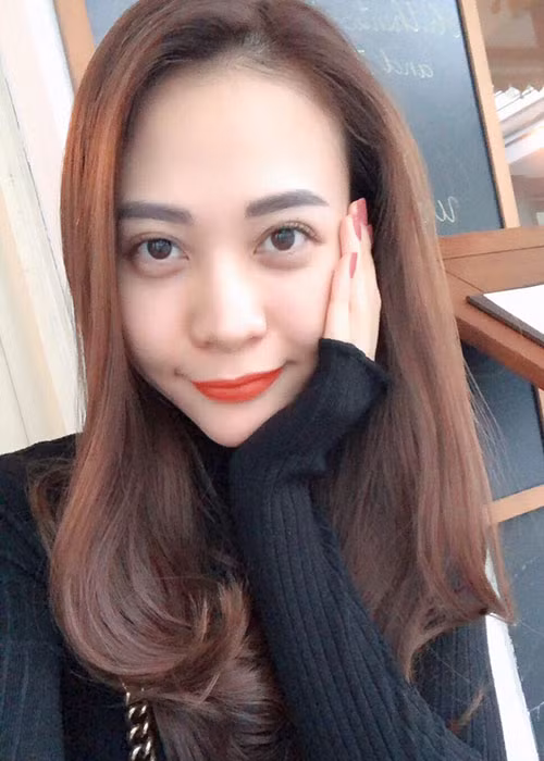 Đàm Thu Trang rạng rỡ ở đời thường là một trong những tin tức sao Việt trong ngày 16/12.