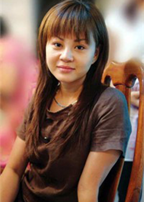 Lê Giang sinh năm 1972, có giọng ca cải lương ngọt như mía lùi. Năm 16 tuổi, cô về đoàn cải lương Thanh Nga. Ảnh: Mực Tím