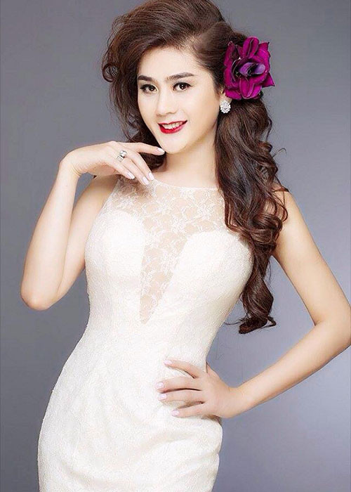 Phải mất thời gian dài, ngoại hình của Lâm Khánh Chi mới trở nên nữ tính hơn sau khi chuyển giới. Ảnh: Giadinhvietnam