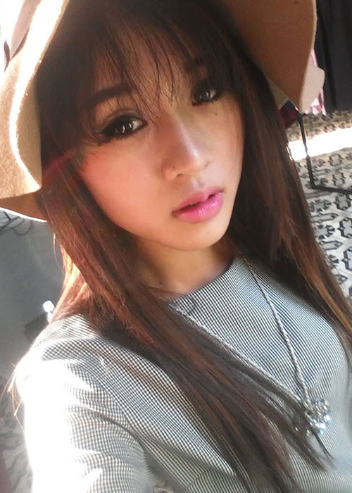 Khi kinh doanh, Diễm Hằng gặp thất bại rồi sau đó rơi vào vòng xoáy vay mượn. Nữ diễn viên từng bế tắc khi mỗi ngày đều phải nghĩ làm thế nào để có tiền trả nợ lãi hàng tuần, hàng tháng. Hiện tại, Diễm Hằng đã vượt qua được thời điểm khó khăn.