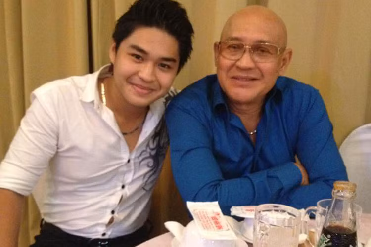 Duy Phương còn truyền nghề cho 2 người con chung với Lê Giang. Hiện tại, Lê Lộc và Duy Phước đều là diễn viên trẻ đang lên.