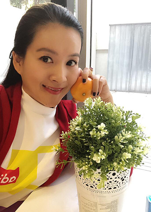 Về phía bà xã Bình Minh - doanh nhân Anh Thơ, cô đang công tác ở Australia và vẫn đều đặn cập nhật hình ảnh ở đây. Ảnh: FBNV