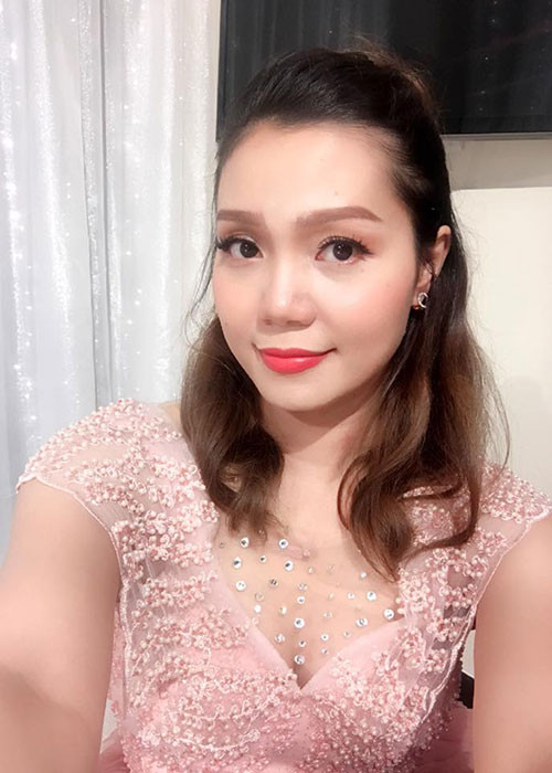 Cuối năm 2008, Ngọc Anh vướng tin đồn ly hôn. Tuy nhiên, nữ ca sĩ và chồng đều giữ im lặng trước những đồn đoán.