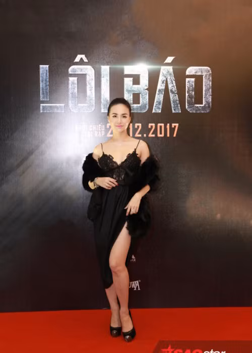 Hình ảnh sao Việt này mặc gợi cảm trên thảm đỏ. Ảnh: Saostar