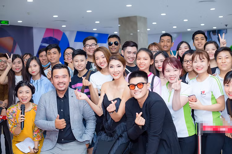 Ngọc Quyên cảm thấy hạnh phúc khi quyết định lập gia đình và tạm dừng hoạt động nghệ thuật vào năm 2014.