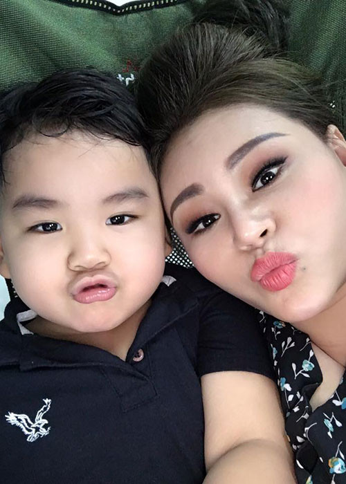 Bé Luke Nguyễn là trái ngọt cuộc hôn nhân thứ 2 của Lê Giang sau khi cô ly hôn Duy Phương. Cậu nhóc năm nay đã lên 4 tuổi.