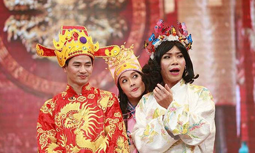 Nghệ sĩ Xuân Bắc, Công Lý, Vân Dung trong chương trình Táo quân.