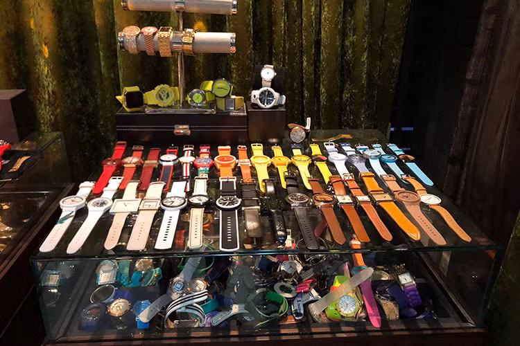 Mr Đàm vốn là sao Việt luôn mạnh tay chi tiền mua sắm trang phục, phụ kiện.