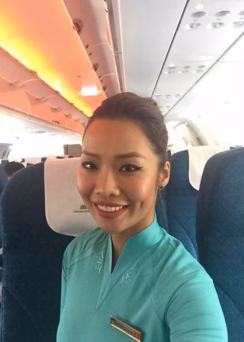 Kiko Chan tên thật là Trần Thị Thu Trang. Cô sinh năm 1990 tại Nam Định. Kiko có 7 năm làm tiếp viên hàng không tại Việt Nam.