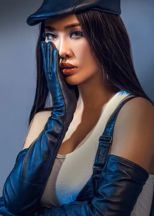 Kiko tỏ ra bức xúc khi Kim Lý phủ nhận chuyện tình cảm. Cô tố anh “hai mặt”. Sau chia sẻ của Kiko, Kim Lý hiện giữ im lặng. Ảnh: FBNV