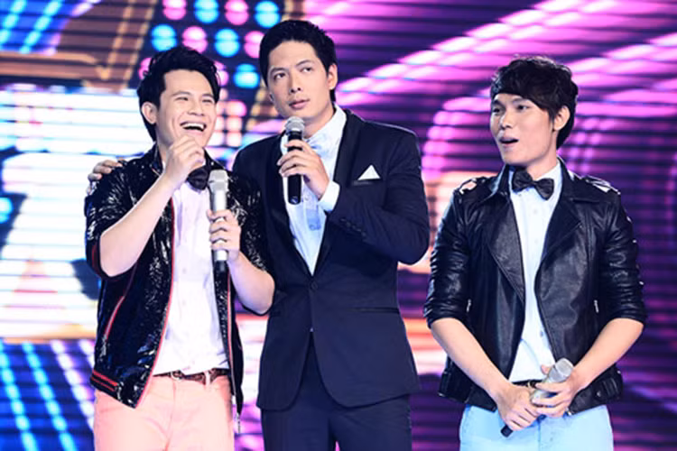 Bị chê dẫn dở khi làm MC một chương trình thi hát, Bình Minh cho hay anh không tránh khỏi bỡ ngỡ khi lần đầu tiên làm MC gameshow. Bình Minh cảm ơn những nhận xét chân thành của khán giả và hứa sẽ cố gắng khắc phục những hạn chế của mình. Ảnh: Infonet