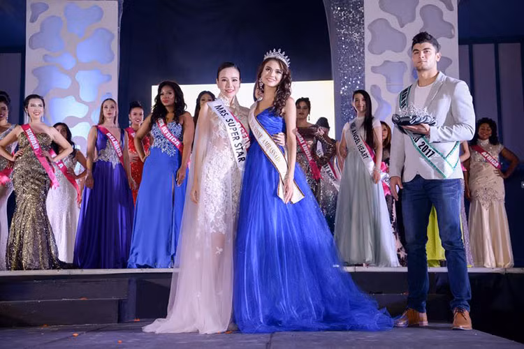 Dương Yến Ngọc vốn là người mẫu có hơn chục năm kinh nghiệm.