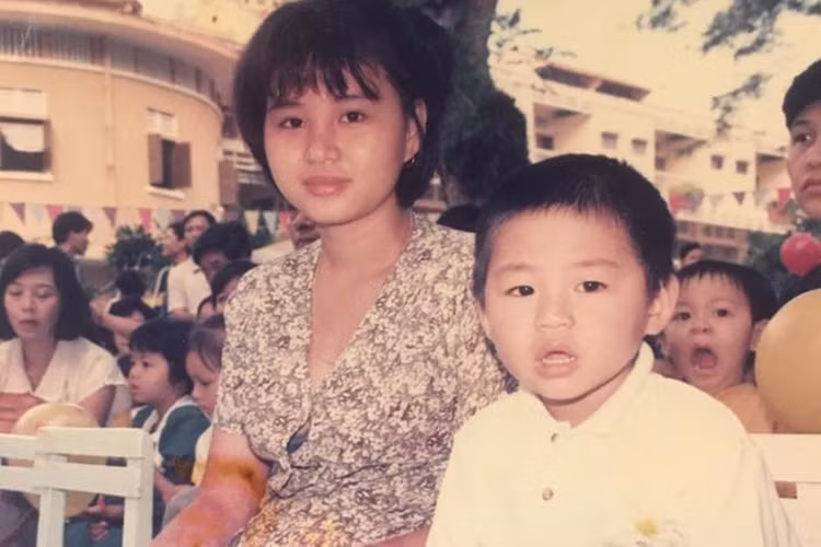 Lê Giang và Duy Phương có hai con chung: Duy Phước (trong ảnh) và Lê Lộc. Năm 1999, cặp diễn viên hài ly hôn. Cả Duy Phước và Lê Lộc sống với bố. Ảnh: FBNV