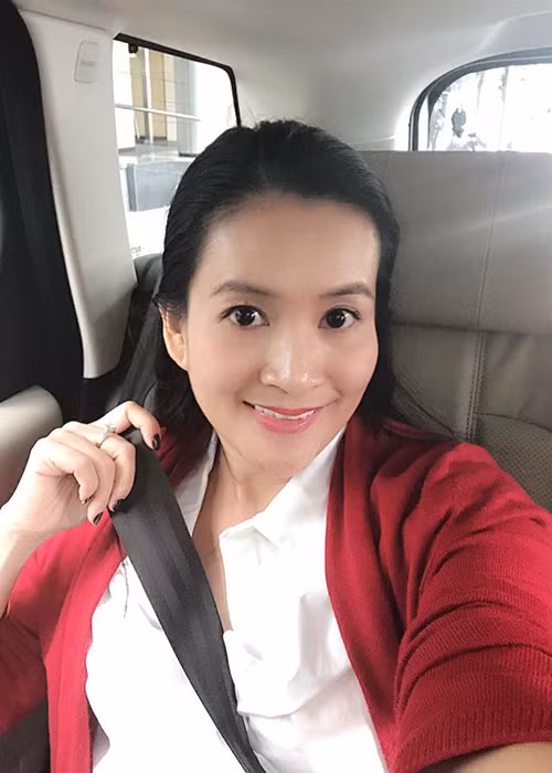 Anh Thơ còn chia sẻ rằng gia đình cô hiện vẫn bình thường, Bình Minh vừa đưa con gái đi chơi và có gửi hình ảnh cho cô. Ảnh: FBNV