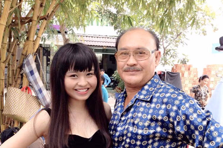 Duy Phương đã dồn hết tình thương cho Lê Lộc và Duy Phước khi hai con của ông từ nhỏ đã vắng mẹ bên cạnh.