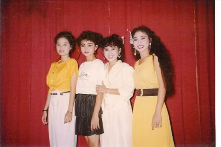 Năm 1990, Lê Giang giành Huy chương vàng Hội diễn sân khấu chuyên nghiệp toàn quốc với vai diễn trong vở “Dòng sông đầm lầy”. Ảnh: Gia đình xã hội