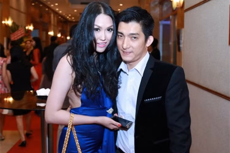 Đầu năm 2017, Phi Thanh Vân và Bảo Duy công khai ly hôn. Bảo Duy tố bị Phi Thanh Vân mắng nhiếc thậm tệ, thậm chí dùng guốc đánh vào đêm 30 Tết. Ồn ào chỉ lắng xuống khi cả hai chính thức ly hôn vào tháng 3/2017. Ảnh: Báo Giao thông